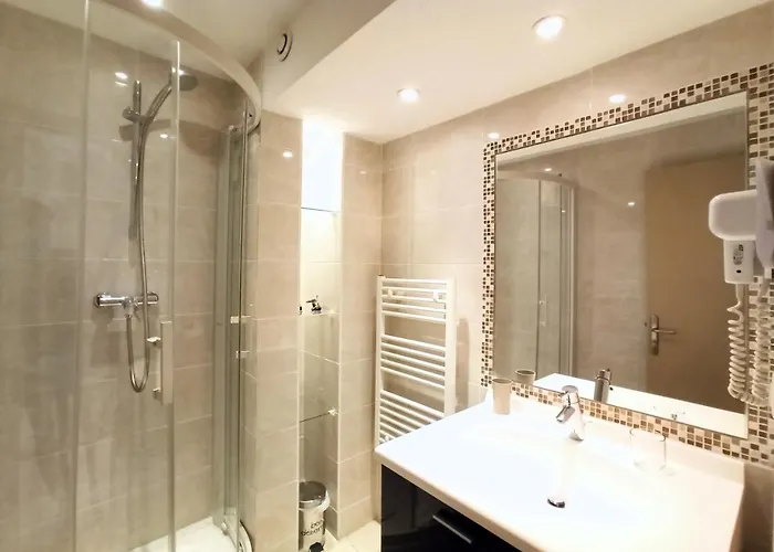 Viva Riviera 2 Bedrooms 2 Bathrooms Rue Florian *